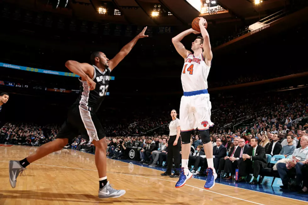 Knicks Top Spurs in OT