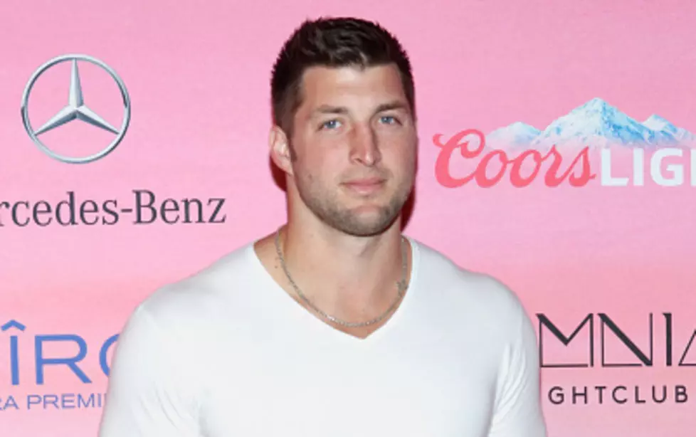 New York Rangers Fan Owns Customized Tim Tebow Jersey [PHOTO]