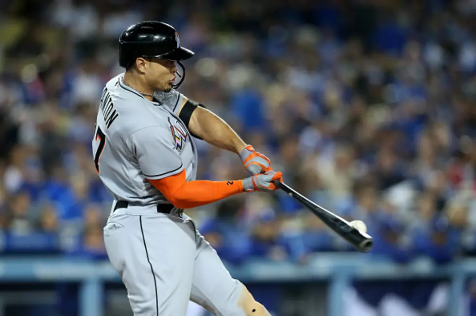 Stanton&#8217;s Shot Goes Out of Stadium (Video)