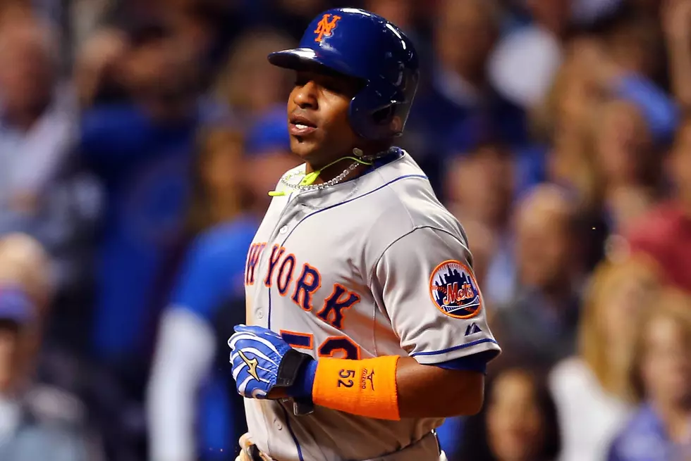 Cespedes Leaves Game Four With Sore Left Shoulder
