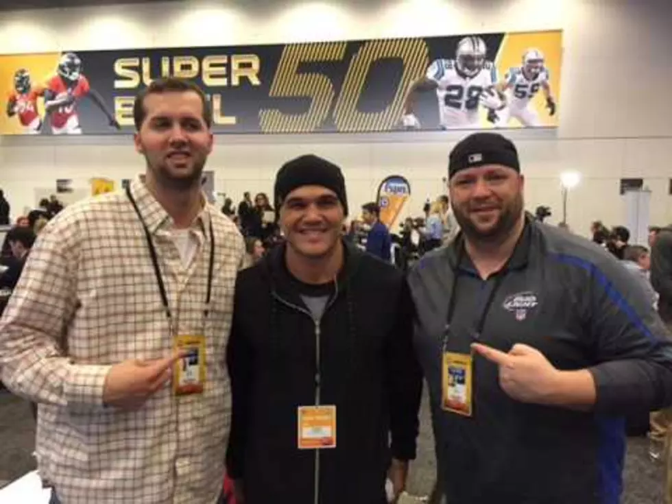 UFC Welterweight Champion Robbie Lawler joined us on Radio Row