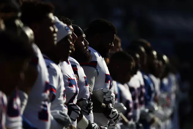 How Did Social Media React To The NFL&#8217;s Potential New Anthem Rule?