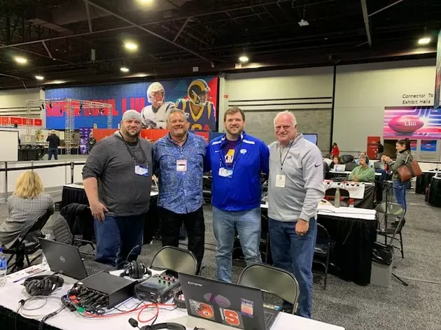 Former NFL Players Randy Grimes and Eric Hipple Join Levack and Goz Live On Radio Row
