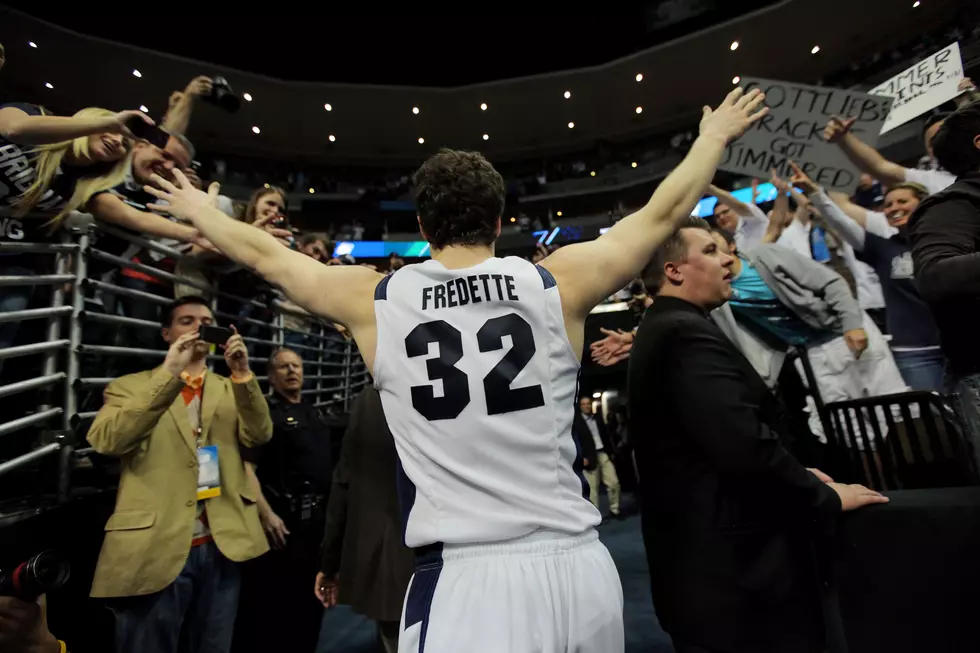 Jimmer Fredette Gets Standing Ovation In Utah [VIDEO]