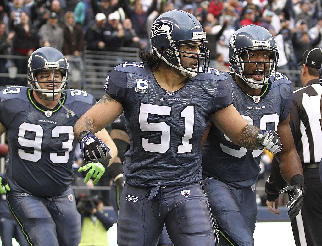 Seahawks legend Lofa Tatupu thinks this uniform concept looks awesome