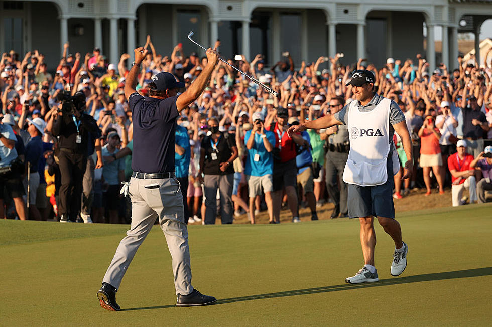 Are Sports &#8216;Back&#8217;? My Favorite Shots from an Iconic Weekend