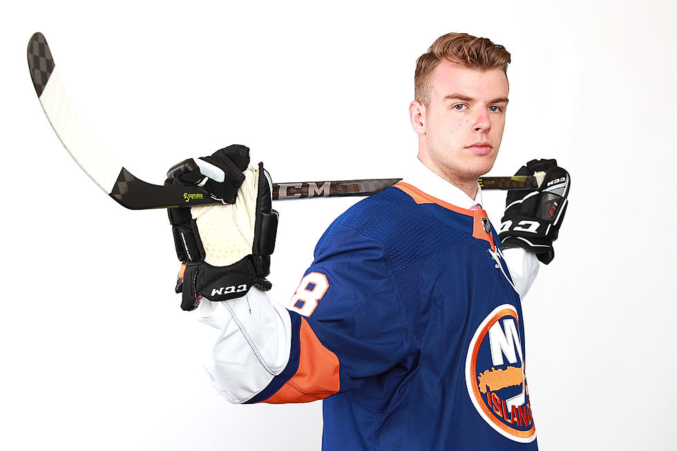 NHL’s Vax Stance Doesn’t ‘Bode’ Well For New York Islanders Rookie