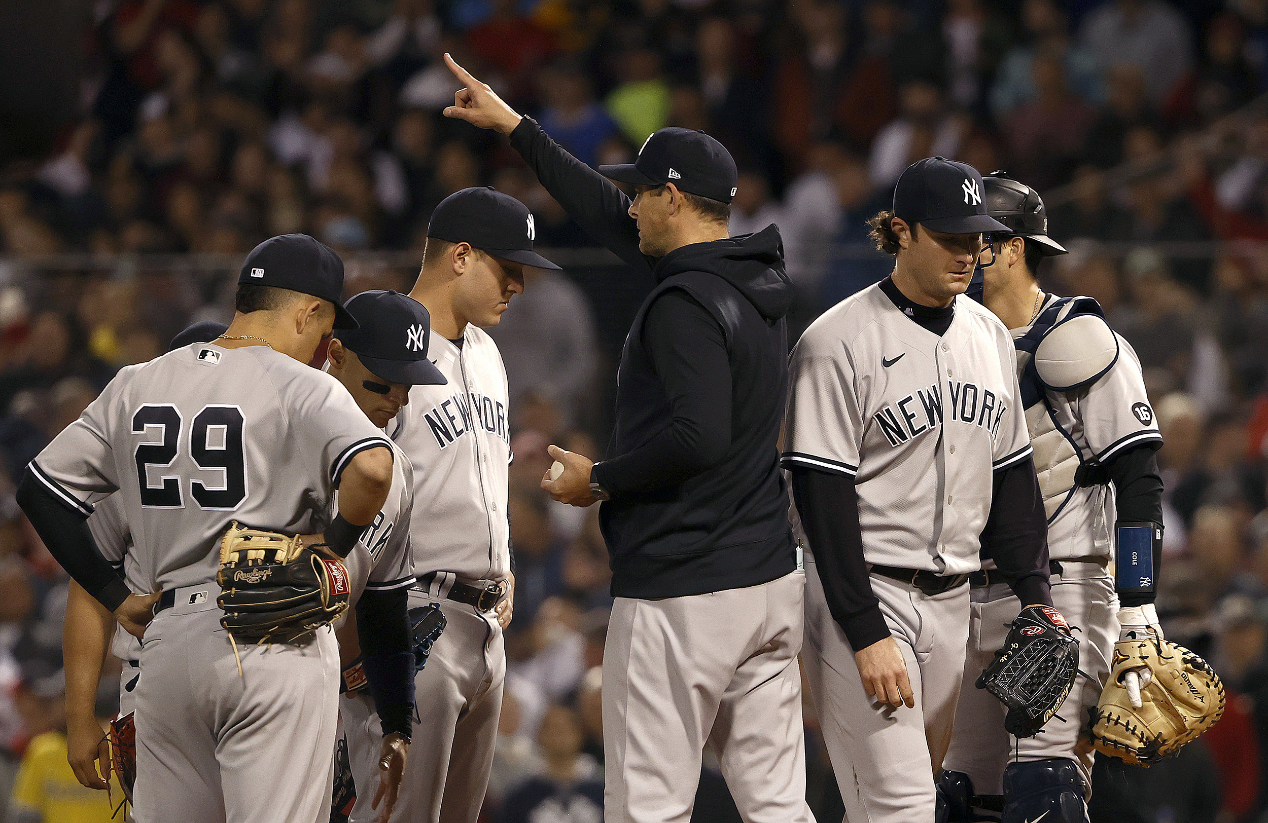 Yankees' Giancarlo Stanton emotional after hitting bomb, winning