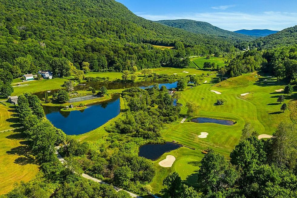 Step Inside This AirBnB Near Capital Region with It’s Own Golf Course! [PHOTOS]