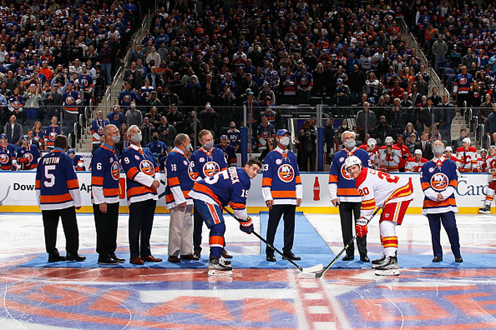 Legends, Friends &#038; Fans Soak In New York&#8217;s New UBS Arena