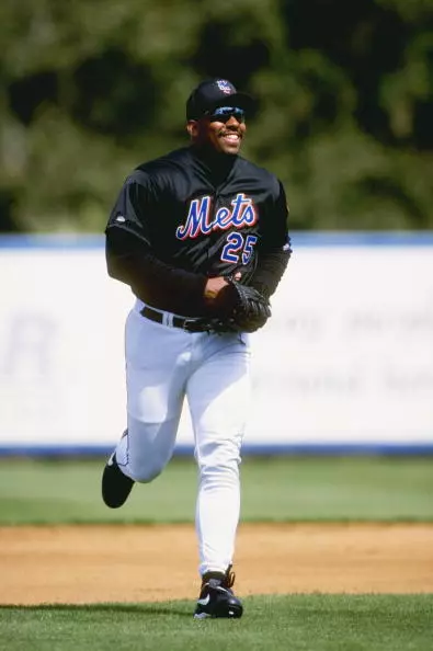 Bobby Bonilla hasn't played in the MLB since 2001, but the New York Mets  still pay him $1 million every year