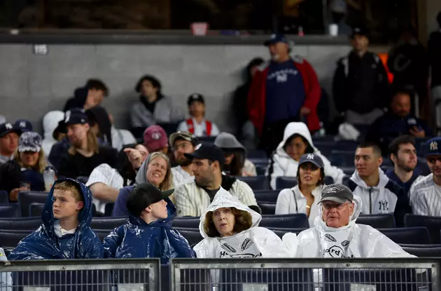 Bro was flabbergasted for a moment I was yelling at the TV why aren't  they hyping him up! - Fans love New York Yankees dugout giving the silent  treatment after teammates first