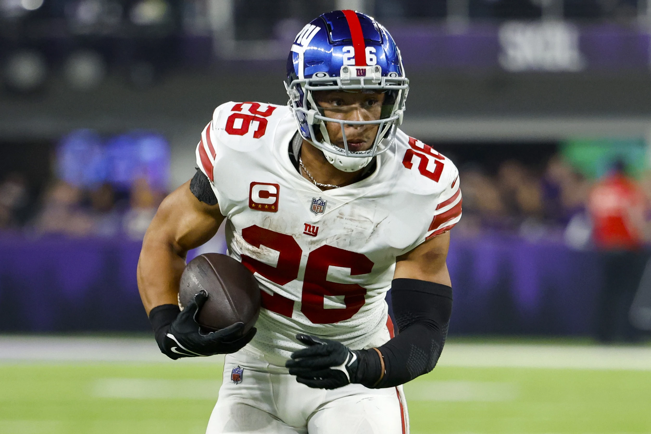 Giants could discuss Daniel Jones, Saquon Barkley contract extensions  during bye week, GM says