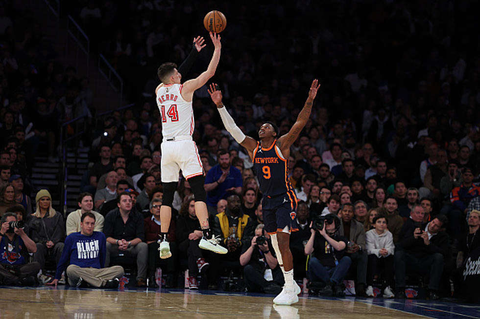 MSG-Banned Ticket Holder Travels 1000 Miles To Cheer Knicks