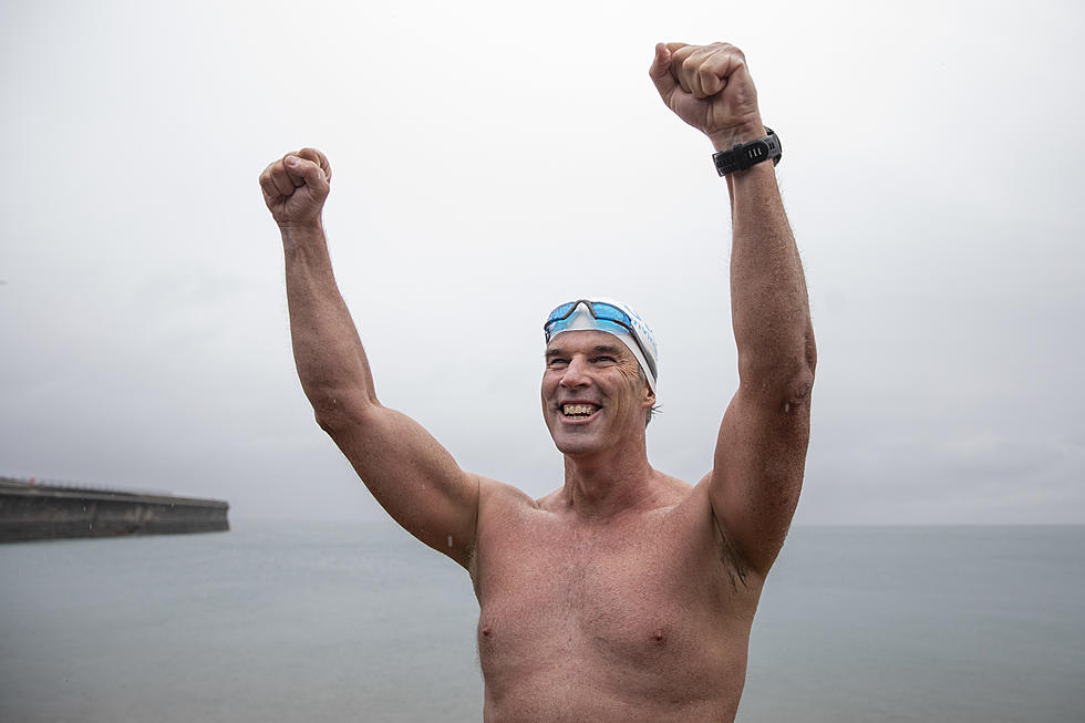 53-Year Old Tries to Swim from Upstate New York to NYC, Did He Finish It?