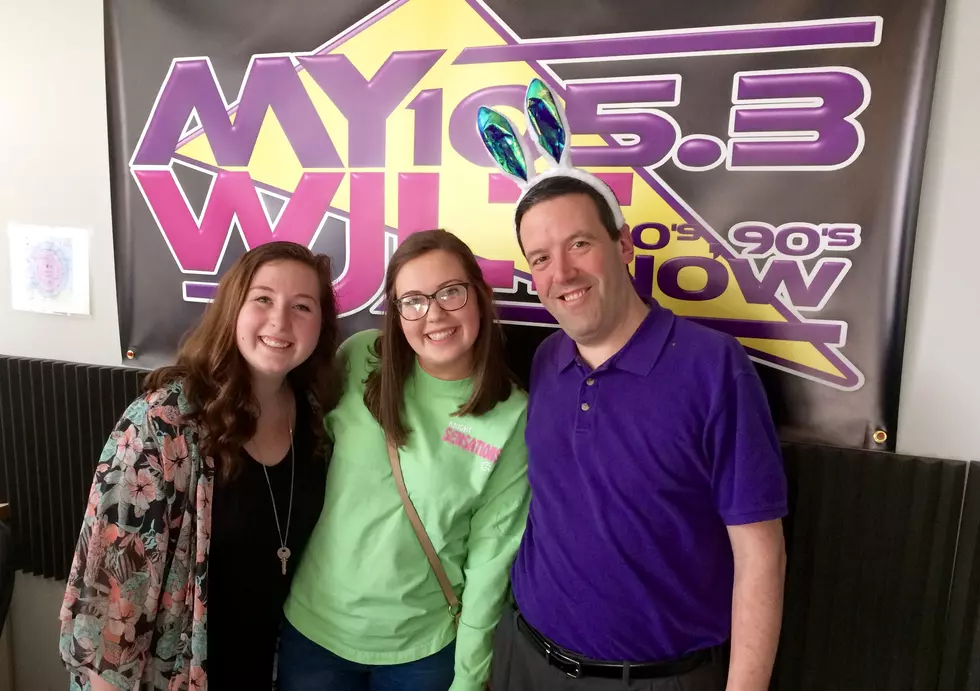 Castle HS Show Choir Director &#038; Students Stopped by My 105.3 WJLT Studios!