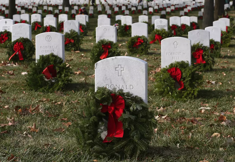 Oak Hill Cemetery Welcomes Wreaths Across America