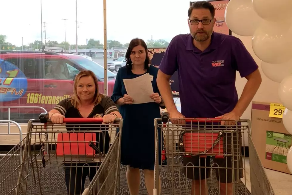 Bobby &#038; Liberty Race Through Ruler Foods Playing Grocery Games