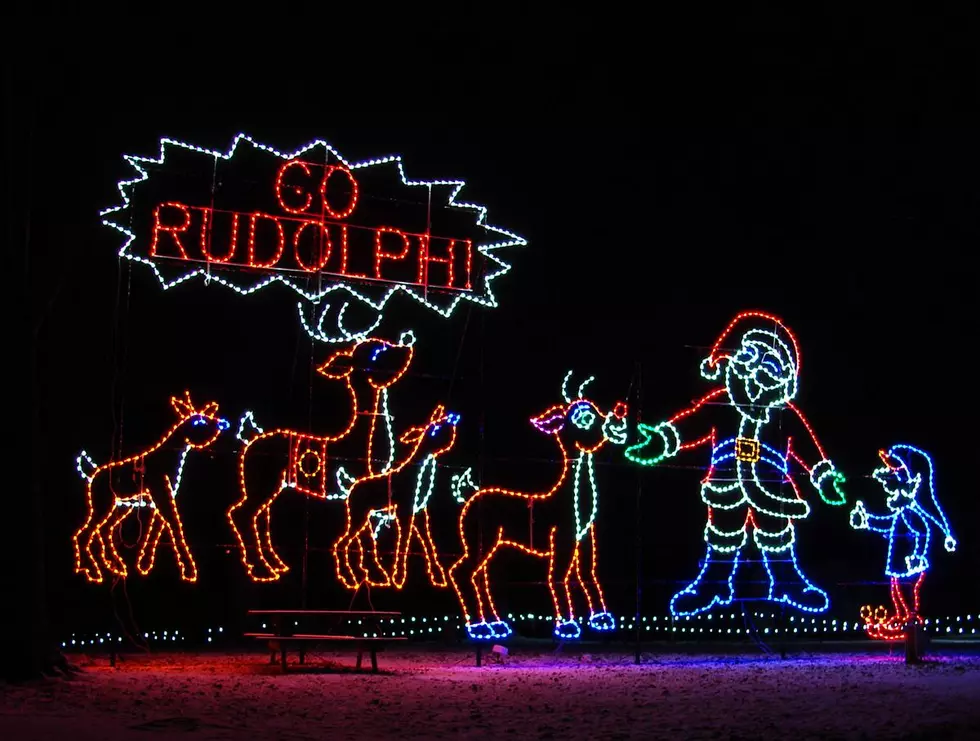 How to Win a Car Pass to Santa&#8217;s Land of Lights at Lake Rudolph