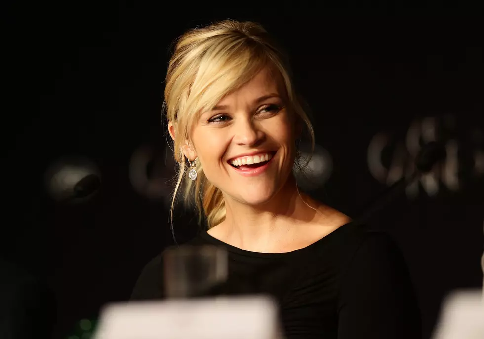 Reese Witherspoon to Produce Film Based on Best-Selling Novel