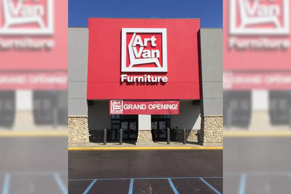 Art Van Furniture Closing Stores Evansville Store Not Affected