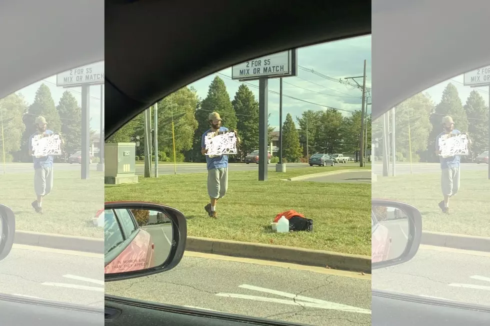 Evansville Man &#8216;Casts a Smell&#8217; with &#8216;Silent but Funny&#8217; Sign [Pic]