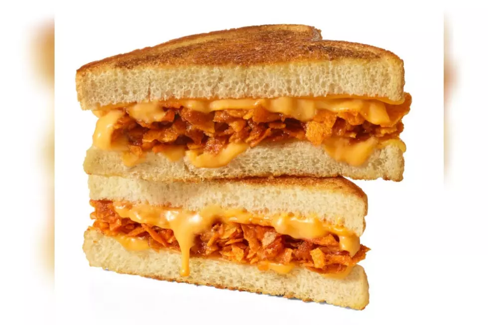 Indiana Restaurant Introduces Grippo&#8217;s BBQ Chip &#8211; Grilled Cheese