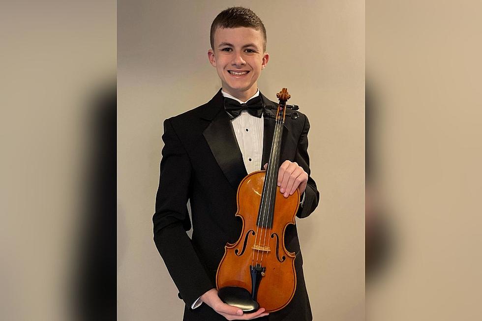 Perry Heights 8th Grader Named EPO&#8217;s Young Artist of the Year Because of His Amazing Violin Skills