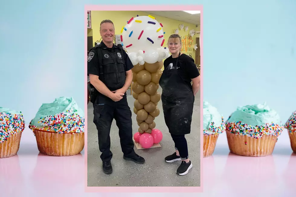 Bakery Connecting Evansville With Local Police Through Cupcakes