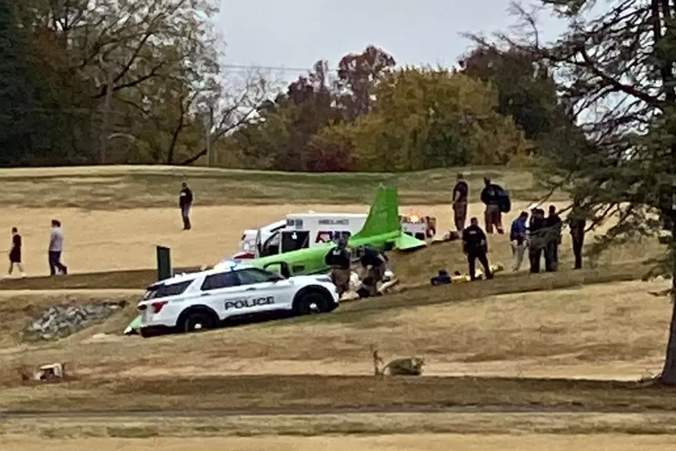 Update: Single-Engine Plane Crash Lands on Evansville, Indiana Golf Course