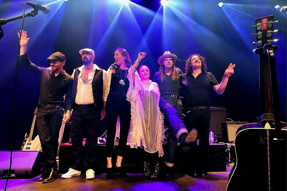 Win Tickets to Rumours: A Fleetwood Mac Tribute Victory Theatre Evansville
