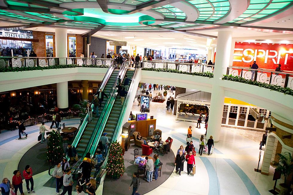 Do You Remember These Mall Stores That Were Everything in the 90s?
