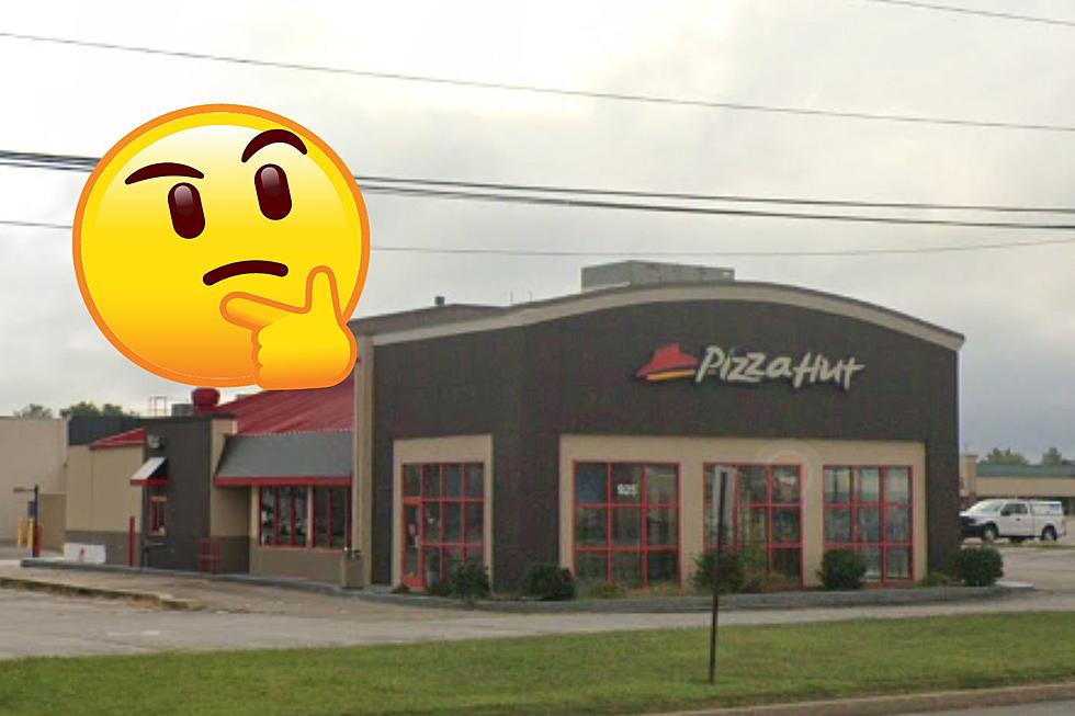 What’s Going on with the Evansville Pizza Hut on N Green River RD?