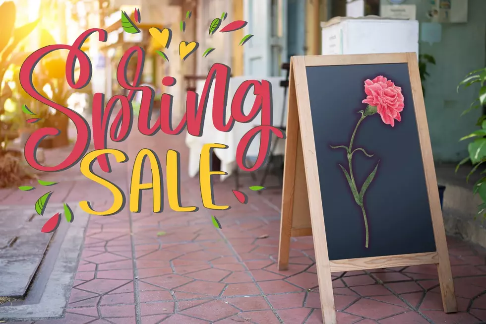 Evansville Indiana’s Longest Street Sale Will Offer Free Flowers for Mother’s Day