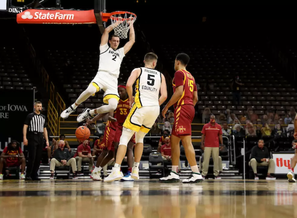 Hawkeyes Slams Iowa State To Move To 5-0