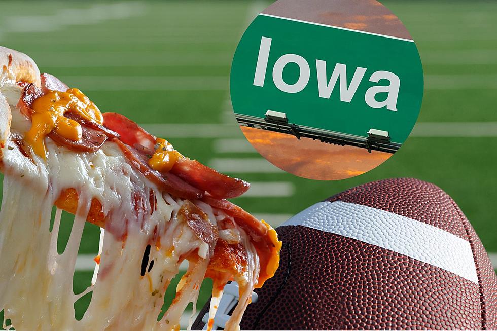 This Is Where Iowa Gets The Best Pizza For College Game Day