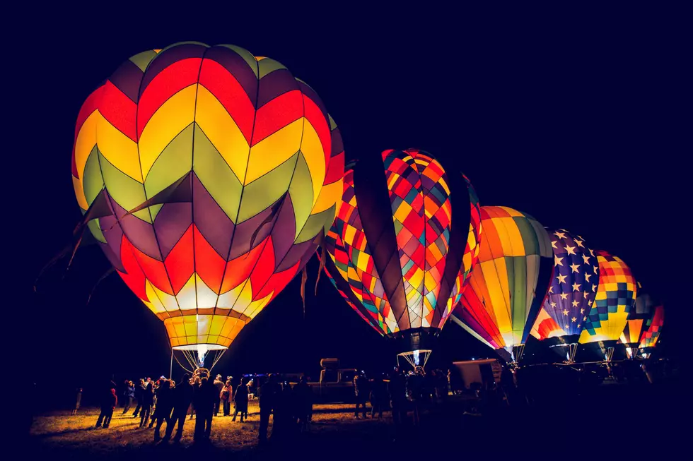 See Hot Air Balloons Light Up The Quad Cities Night!