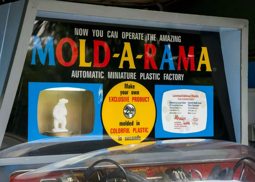Mold-A-Rama Files Suit Against Competitor Modernizing Machines