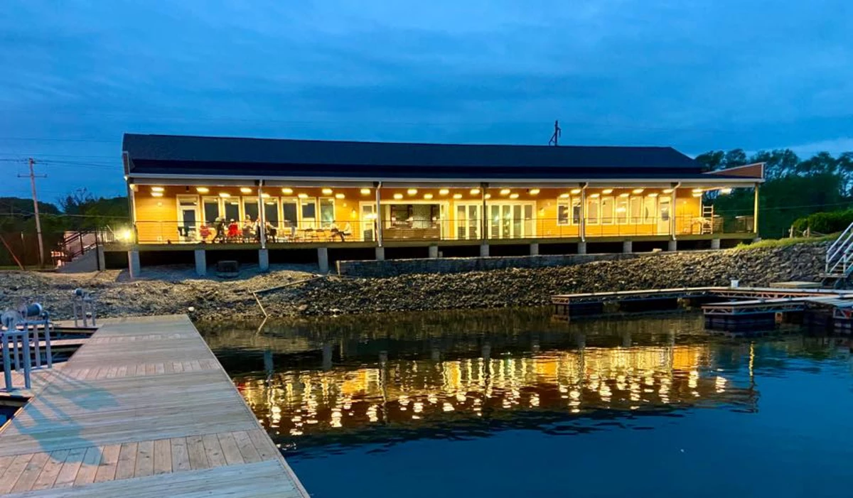 Captain’s Table Reopens Aug. 14 With Plenty of Outdoor Seating