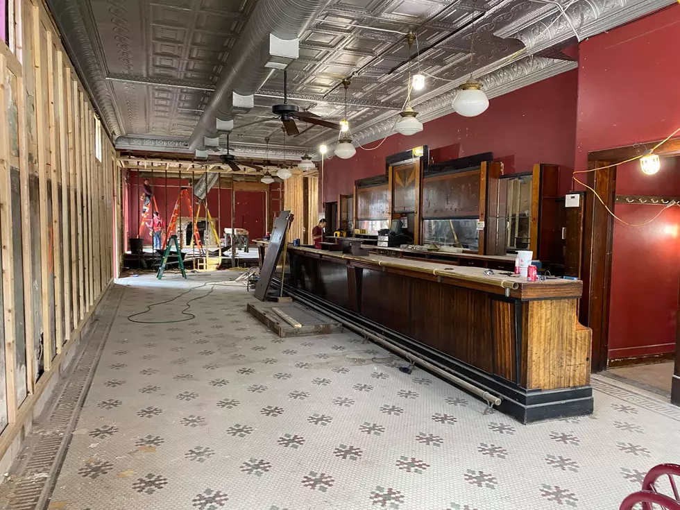 The Palace Tavern