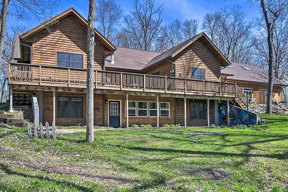 Iowa AirBnB with a Heated Indoor Swimming Pool is Perfect Getaway