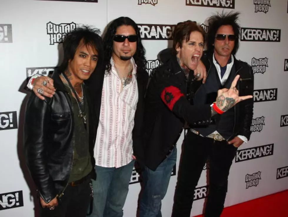 Buckcherry Sold Out–But Who’s Going Back Stage?