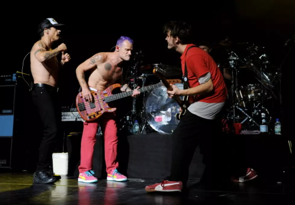 Monday Hear The Brand New Chili Peppers Album , “I’m With You”, On Q103