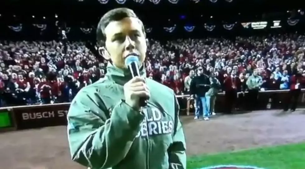 Scotty McCreery National Anthem Fail at World Series [VIDEO]