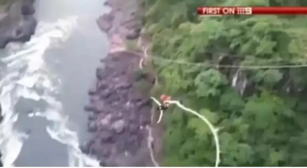 Woman’s Bungee Cord Snaps Over Crocodile Infested Water [VIDEO]