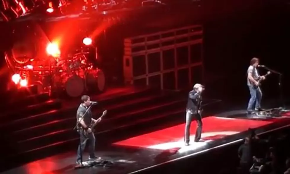 Van Halen Rocked First Night of 2012 Tour [VIDEO]