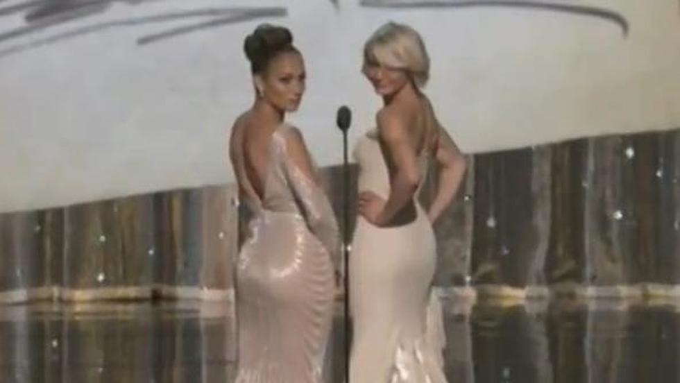 Jennifer Lopez & Cameron Diaz Show Off Their Best Ass-ets At 2012 Oscars