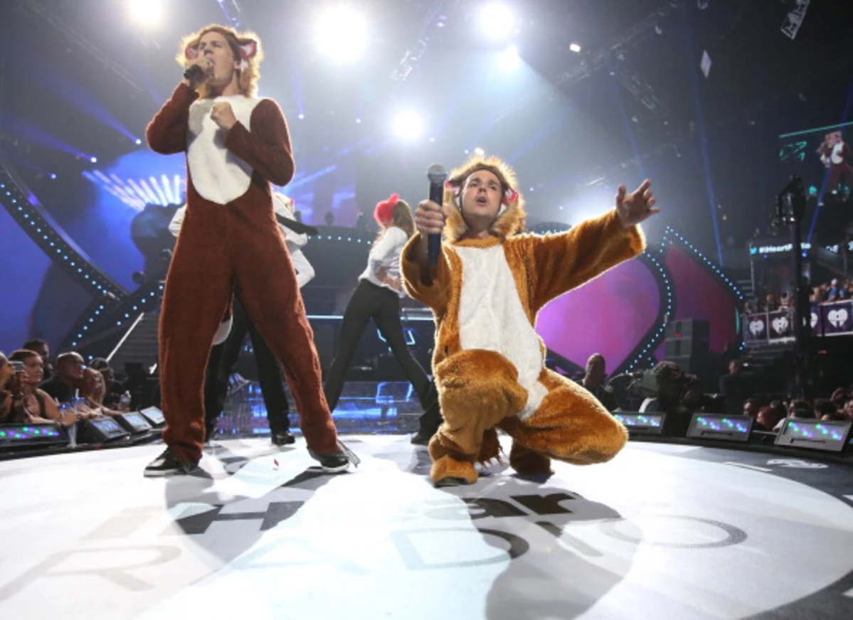 Ylvis in the video What does the fox say wallpapers and images ...