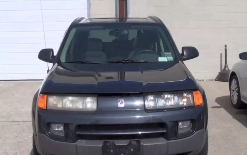 Man Hacks: How To Clean Your Headlight With Toothpaste