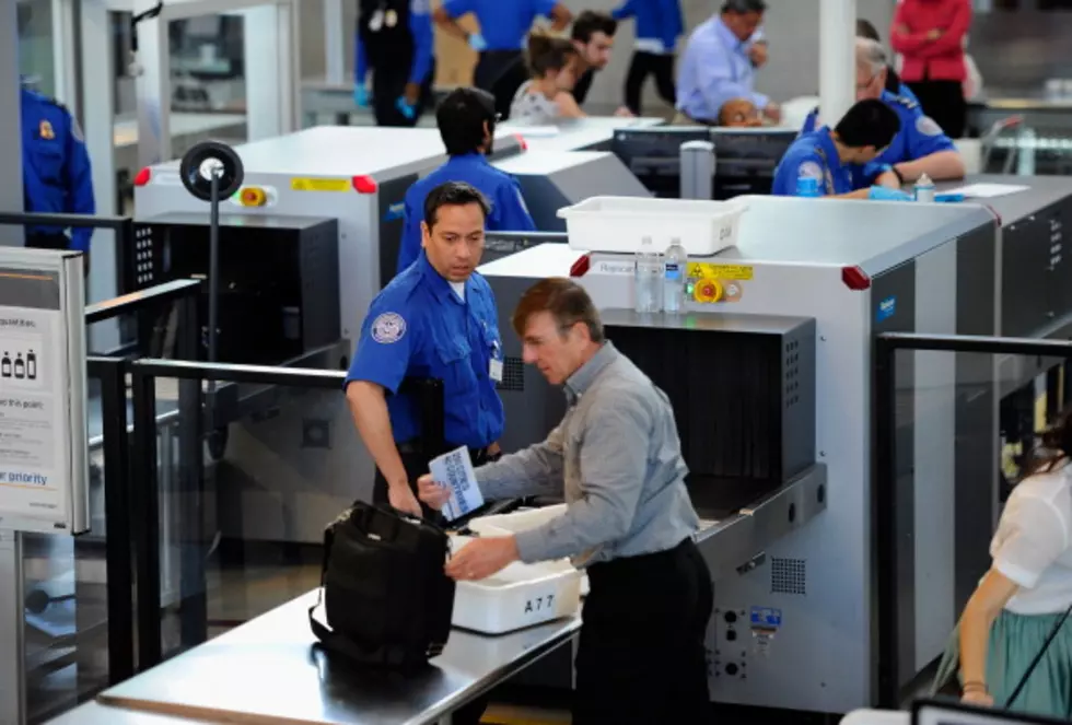 TSA Agents Admit To Fondling Male Passengers (Video)